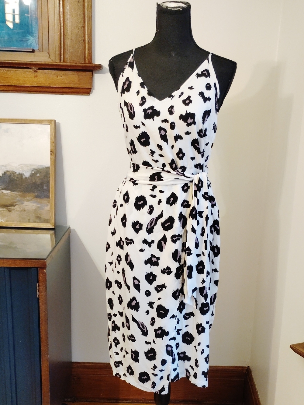 SHEIN White & Black Leopard-Print Midi Wrap Dress